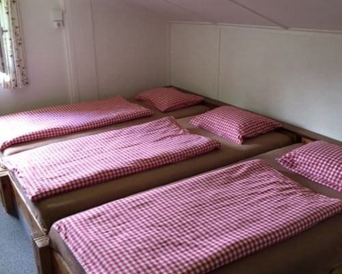 Neue Matratzen und Bettwäsche im Fuchshof